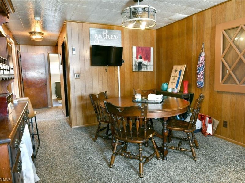 3682 Ridge Road, Cortland, OH 44410 Photo 16