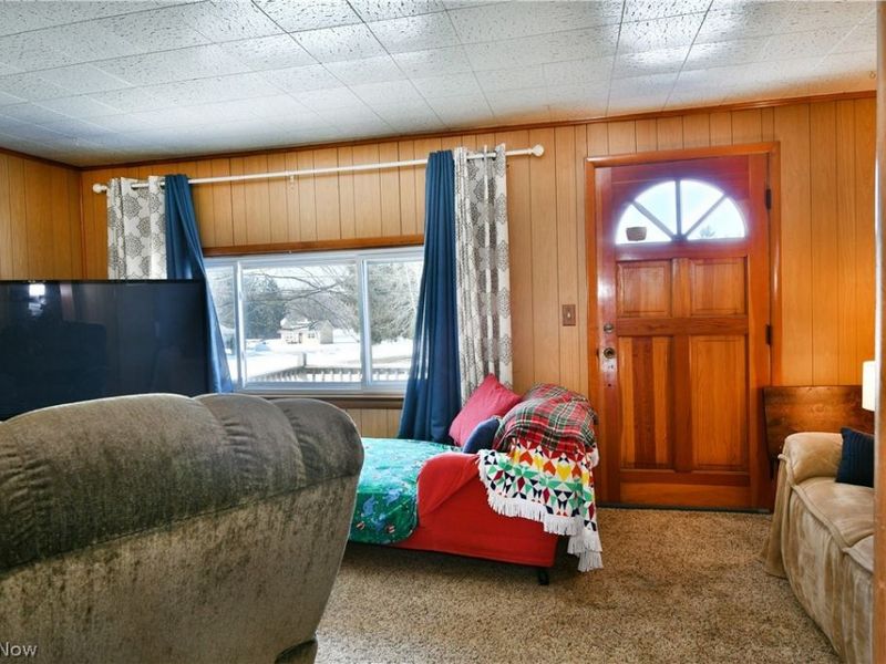 3682 Ridge Road, Cortland, OH 44410 Photo 5