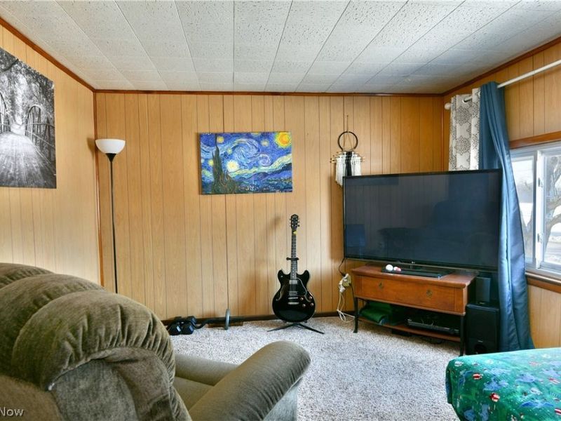 3682 Ridge Road, Cortland, OH 44410 Photo 6