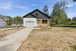 211 Payton Place photo 4