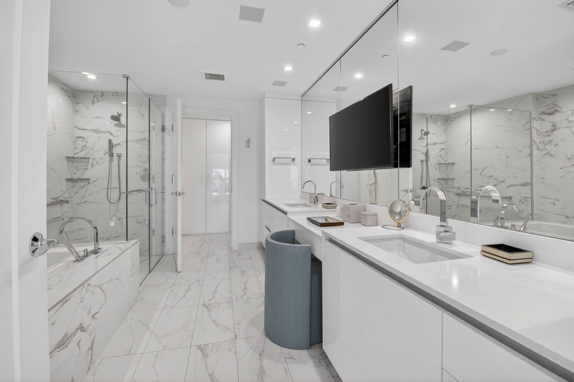 20155 Boca West Drive, Unit B401, Boca Raton, FL 33434 Photo