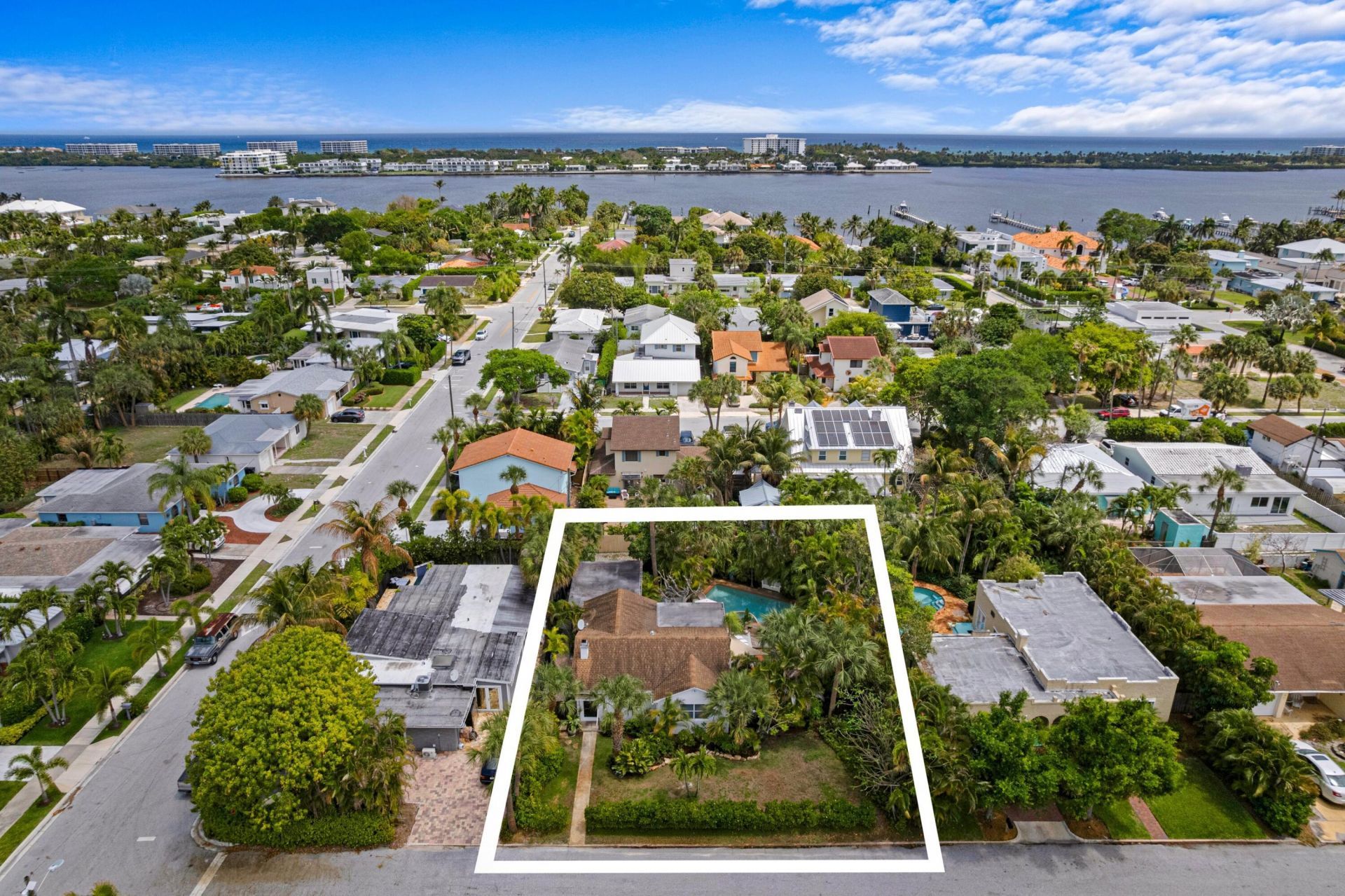 1828 N Ocean Breeze, Lake Worth Beach, FL 33460 Photo