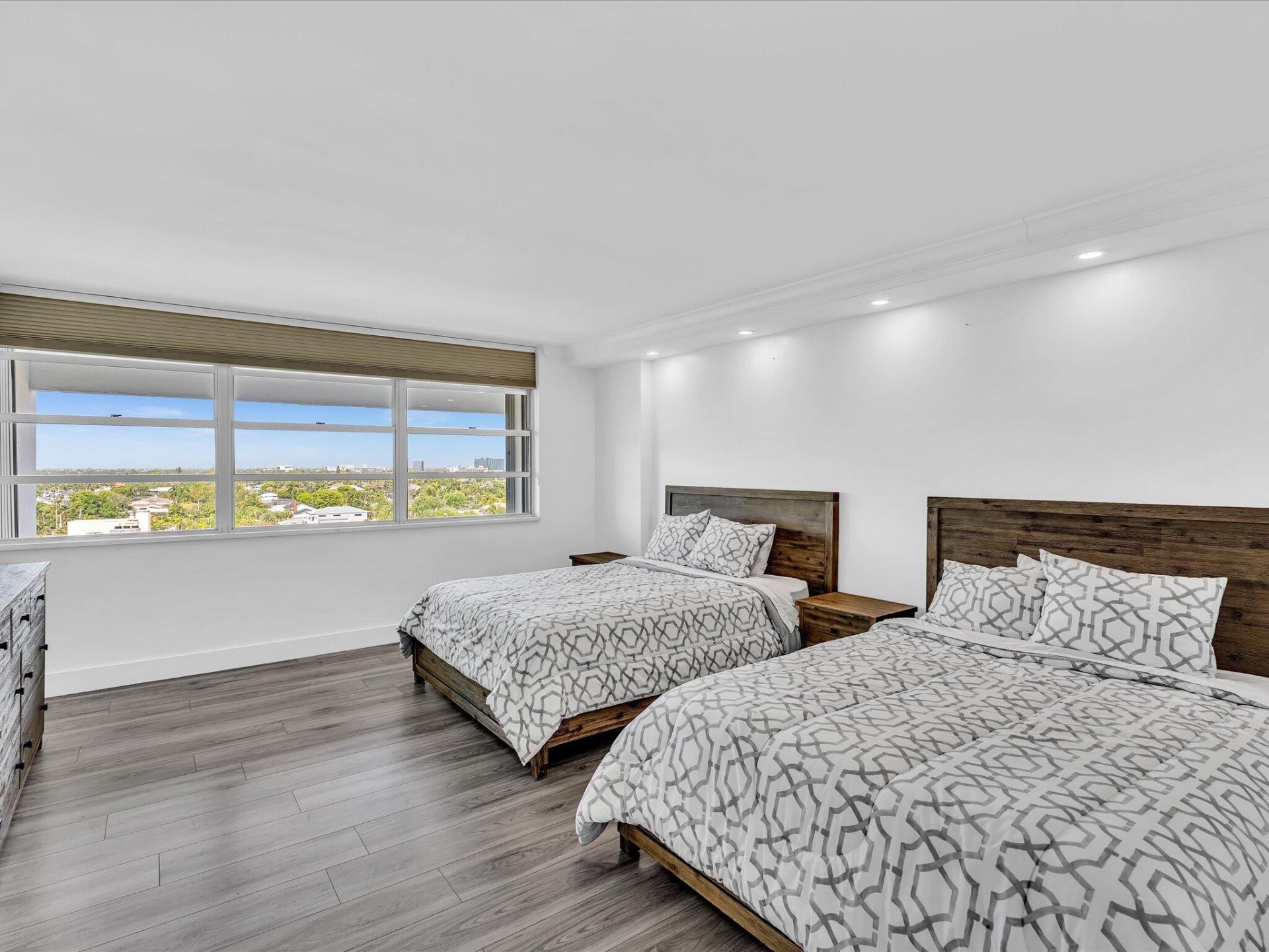 4300 N Ocean Boulevard, Unit 7h, Fort Lauderdale, FL 33308 Photo