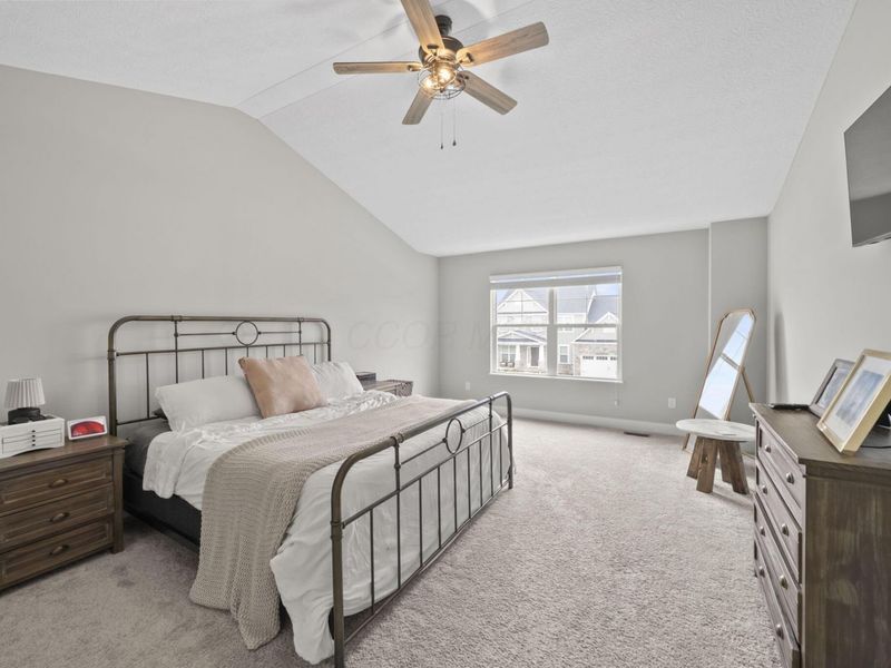 8400 Apricot Way, Plain City, OH 43064 Photo 17