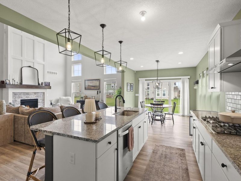 8400 Apricot Way, Plain City, OH 43064 Photo 2