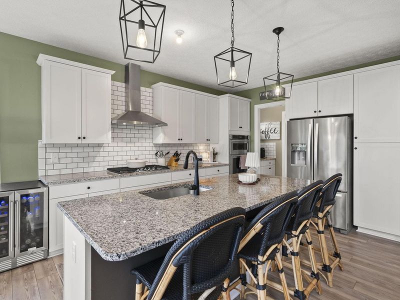 8400 Apricot Way, Plain City, OH 43064 Photo 5