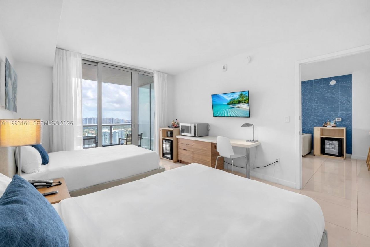 2602 E Hallandale Beach Blvd, Unit R2805, Hallandale Beach, FL 33009 Photo