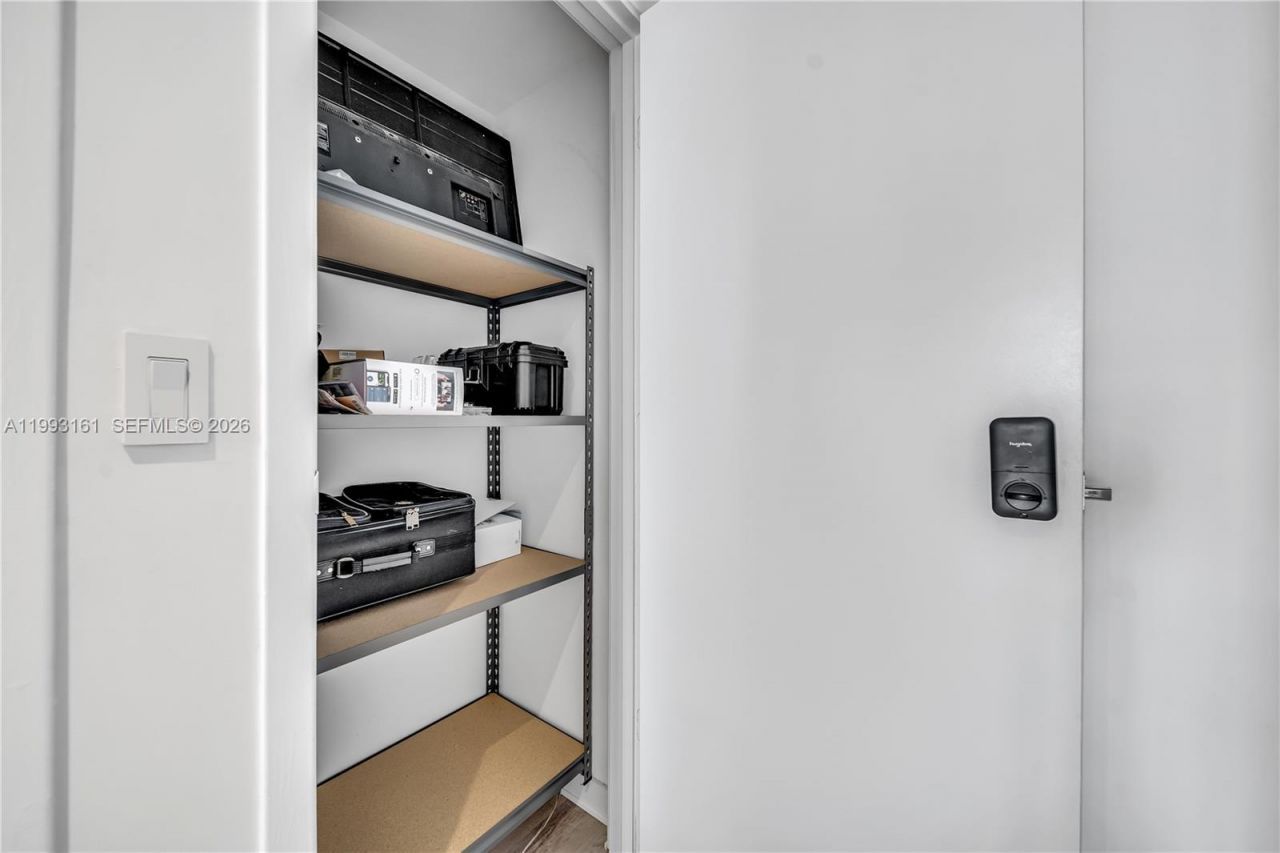 2602 E Hallandale Beach Blvd , Unit R2805, Hallandale Beach, FL 33009 Photo