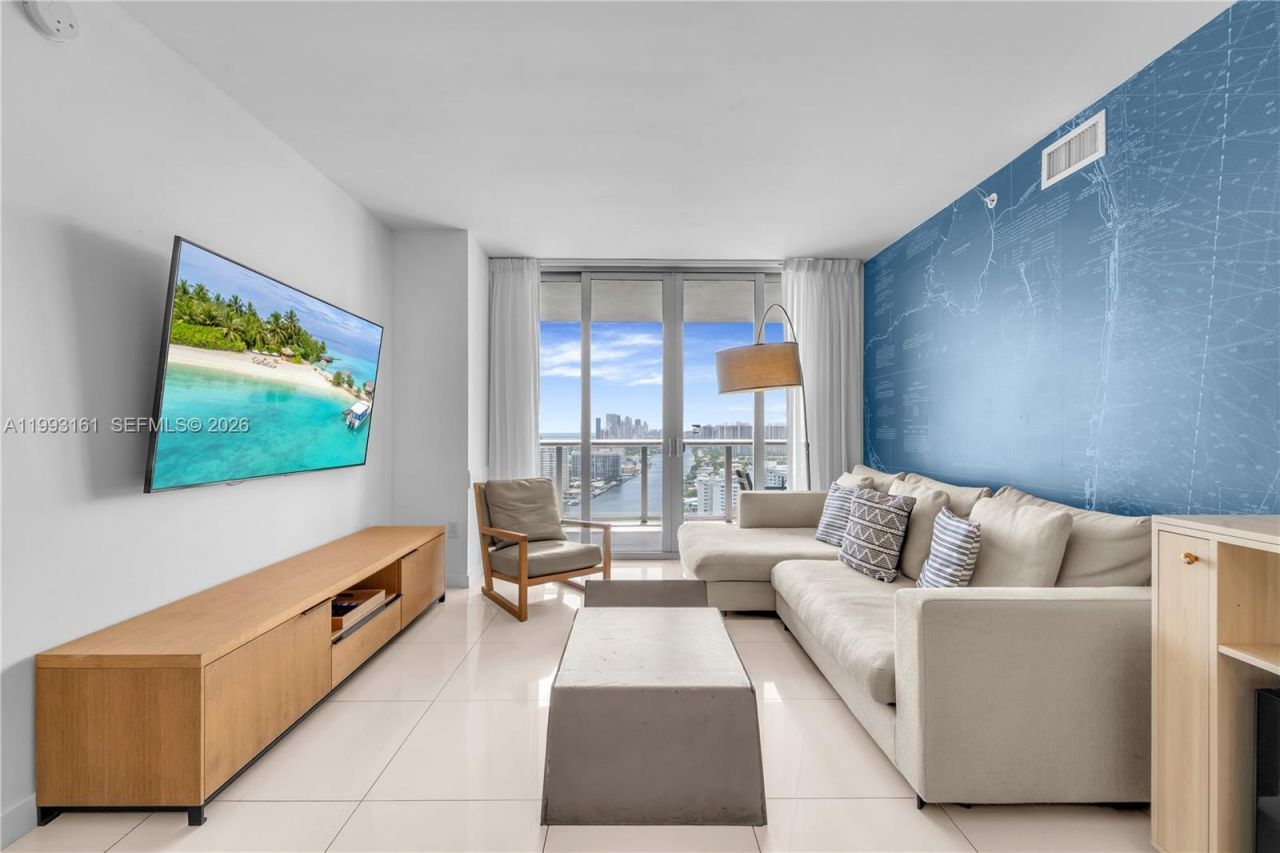 2602 E Hallandale Beach Blvd, Unit R2805, Hallandale Beach, FL 33009 Photo