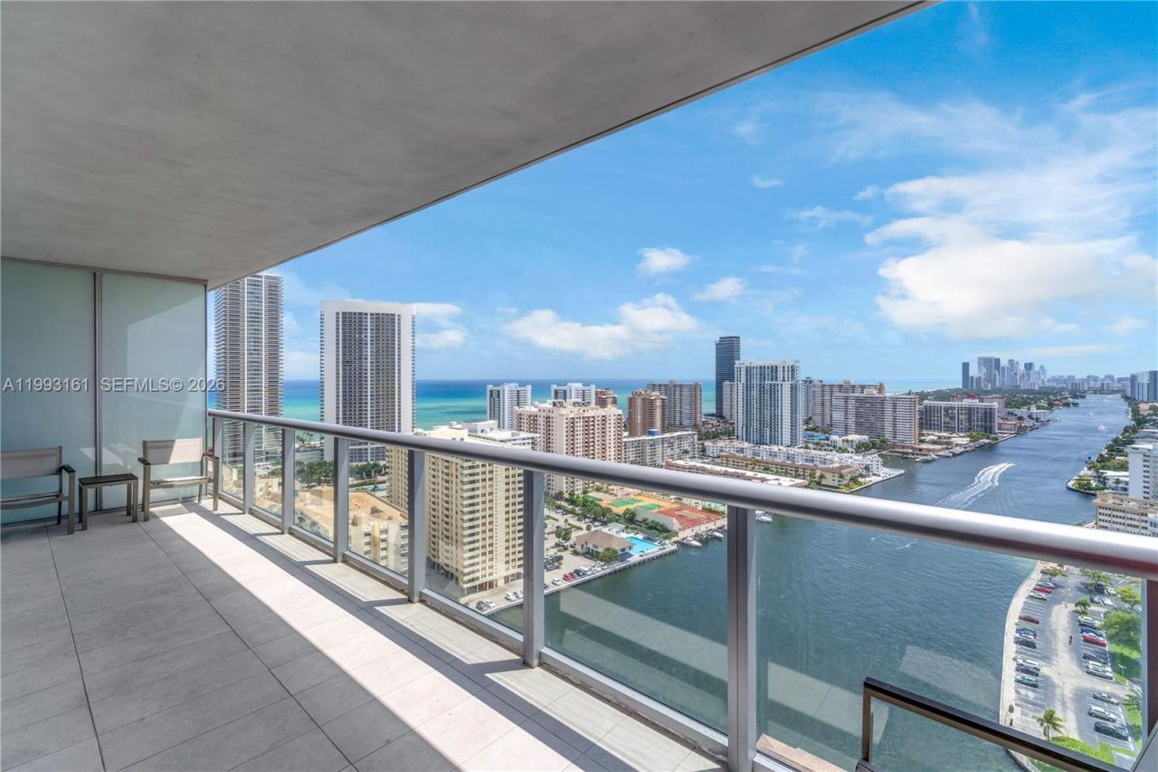 2602 E Hallandale Beach Blvd, Unit R2805, Hallandale Beach, FL 33009 Photo