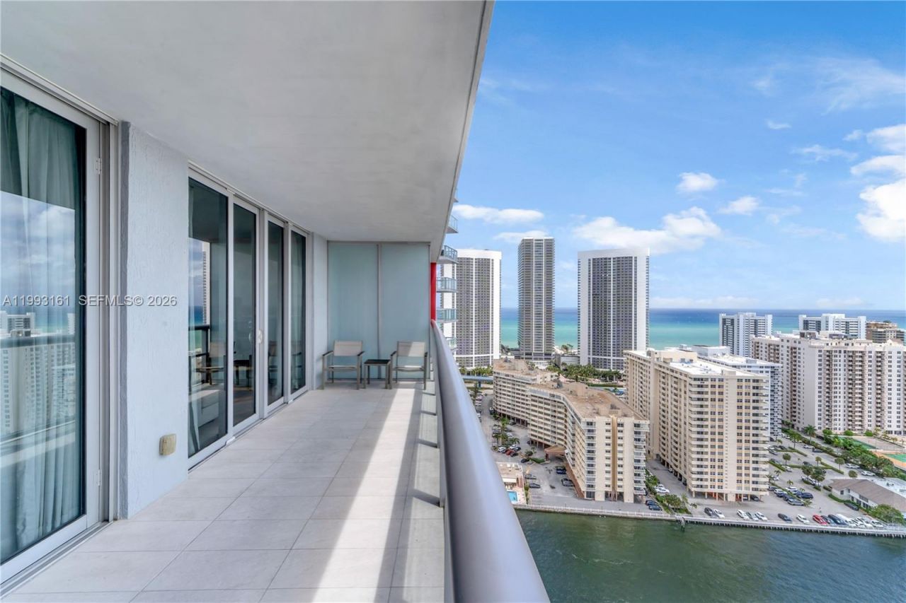 2602 E Hallandale Beach Blvd, Unit R2805, Hallandale Beach, FL 33009 Photo