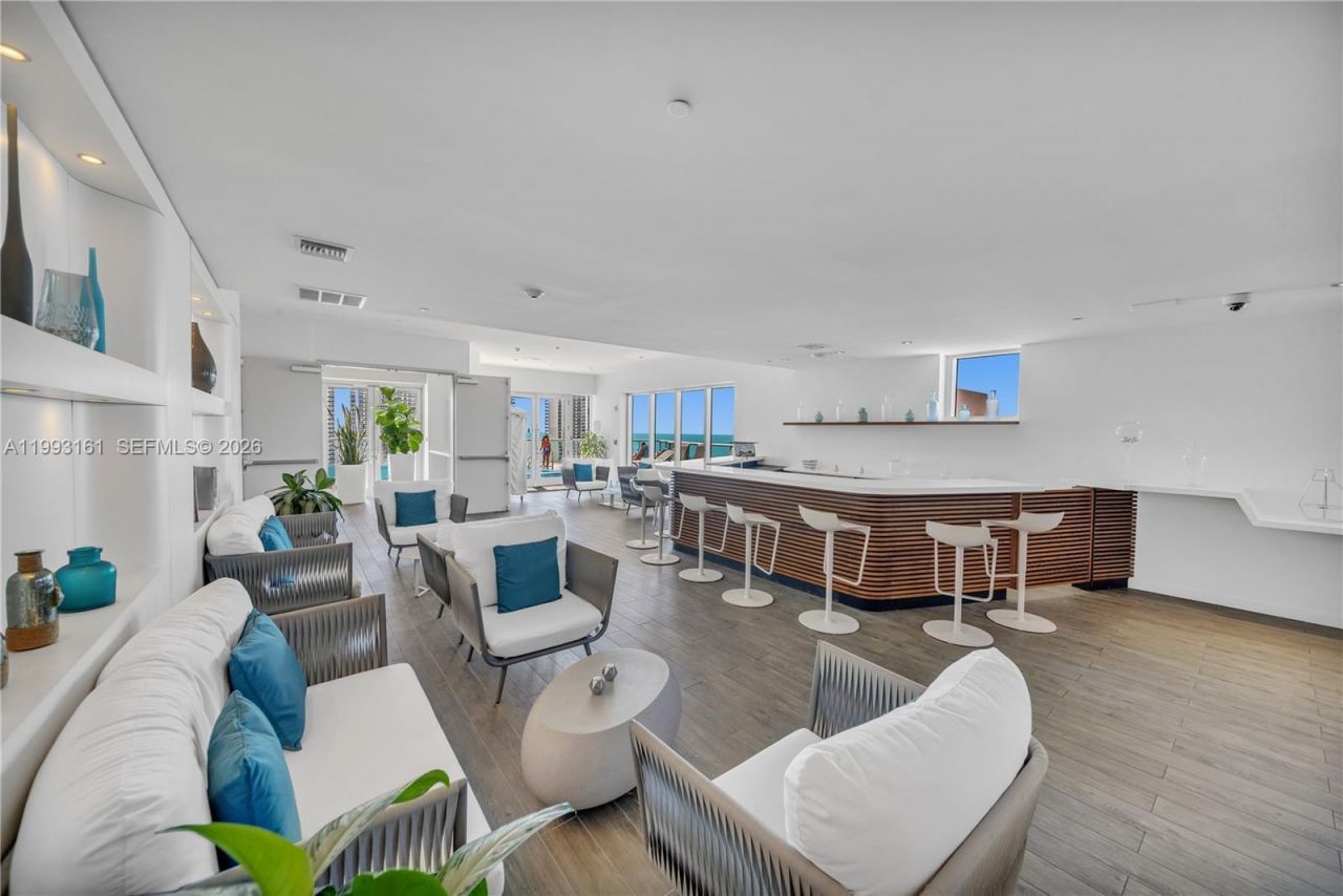 2602 E Hallandale Beach Blvd, Unit R2805, Hallandale Beach, FL 33009 Photo