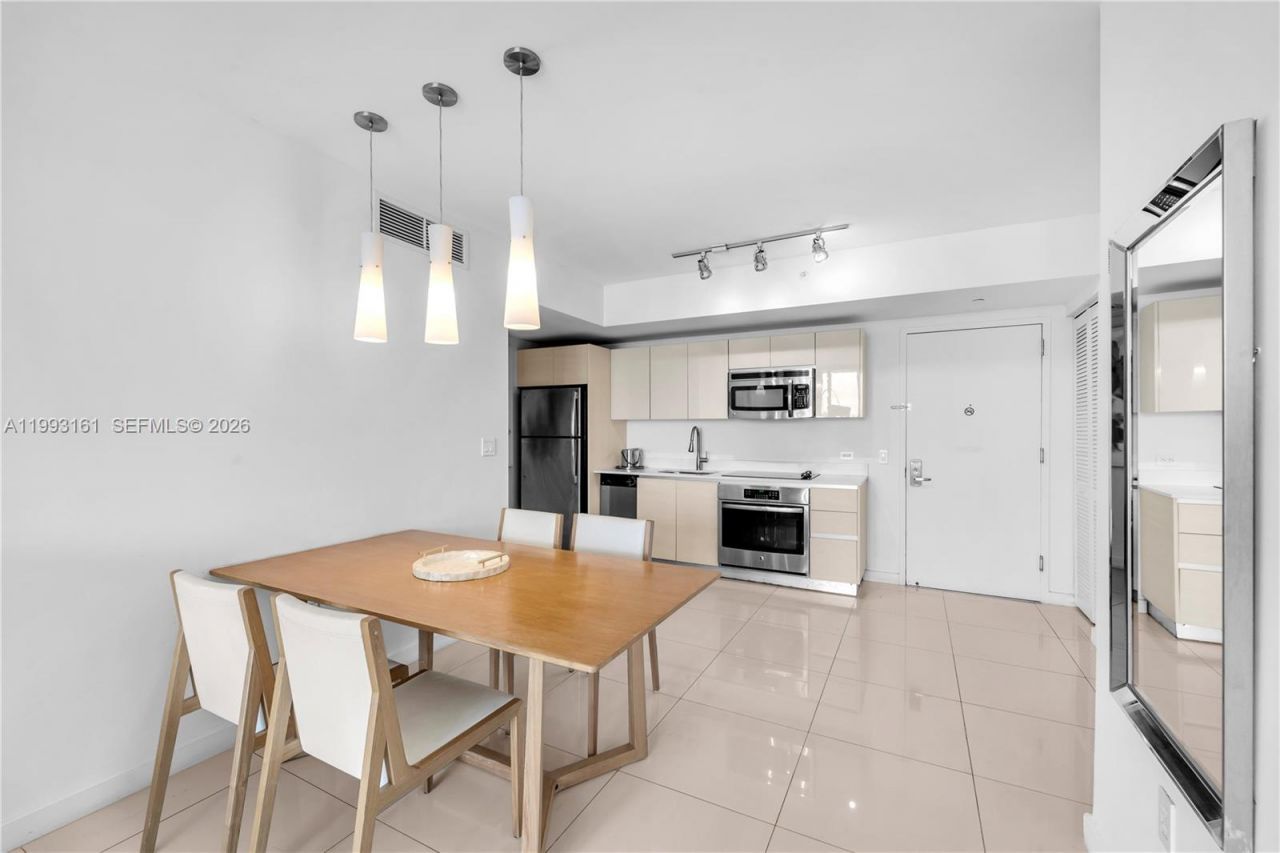 2602 E Hallandale Beach Blvd, Unit R2805, Hallandale Beach, FL 33009 Photo