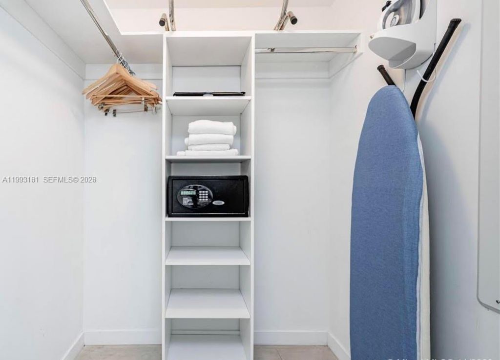 2602 E Hallandale Beach Blvd , Unit R2805, Hallandale Beach, FL 33009 Photo