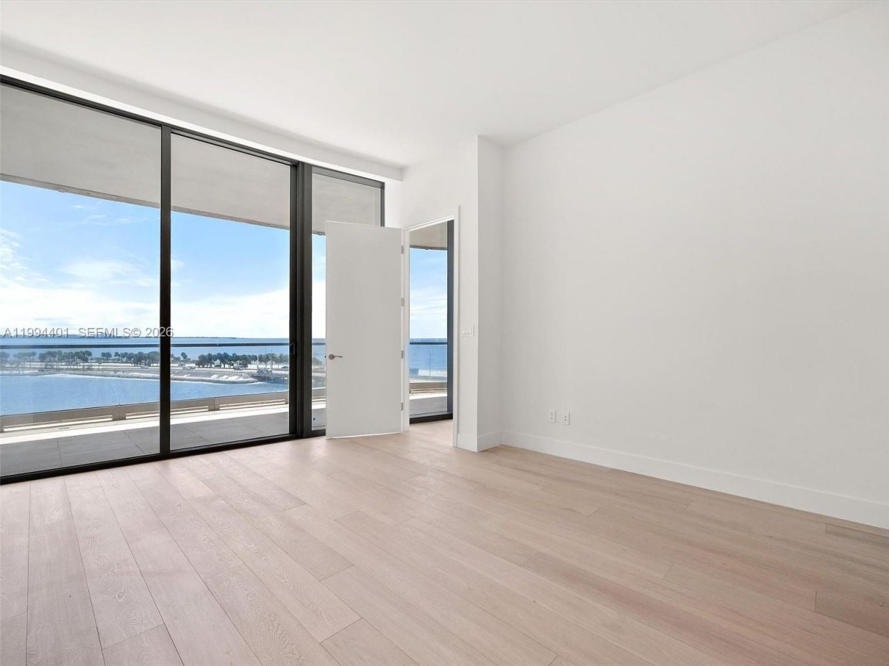 175 SE 25th Rd, Unit 502, Miami, FL 33129 Photo