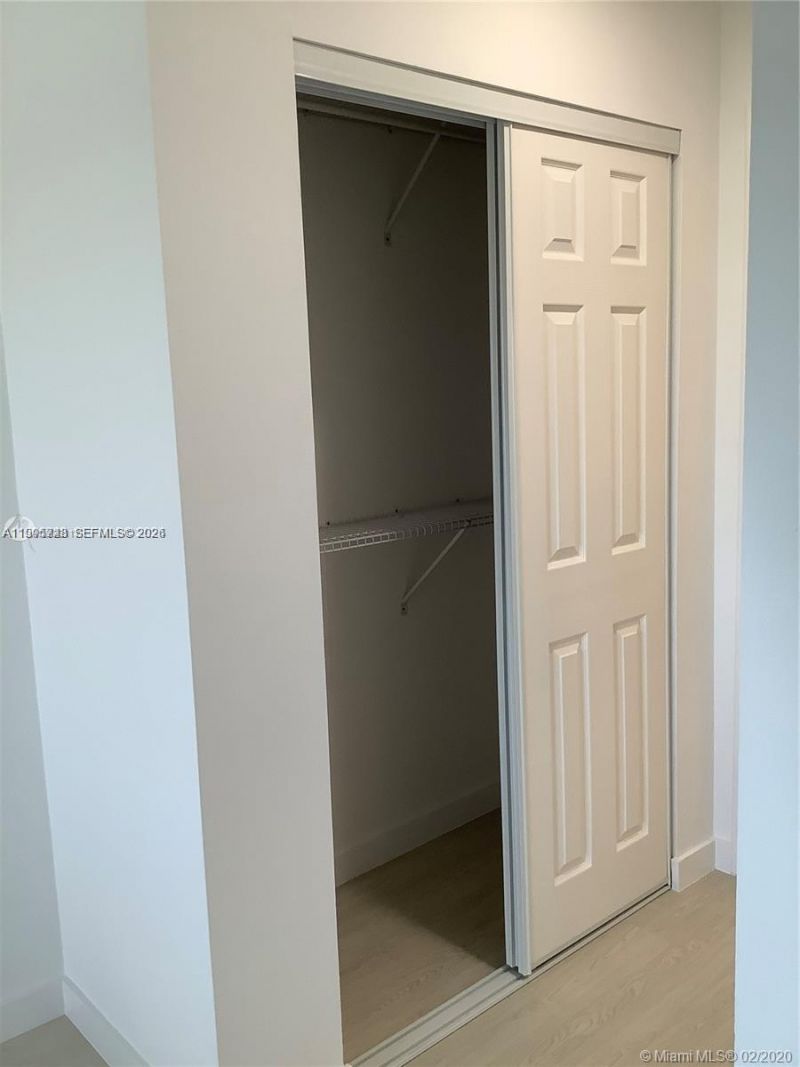 7910 Camino Real, Unit N412, Miami, FL 33143 Photo