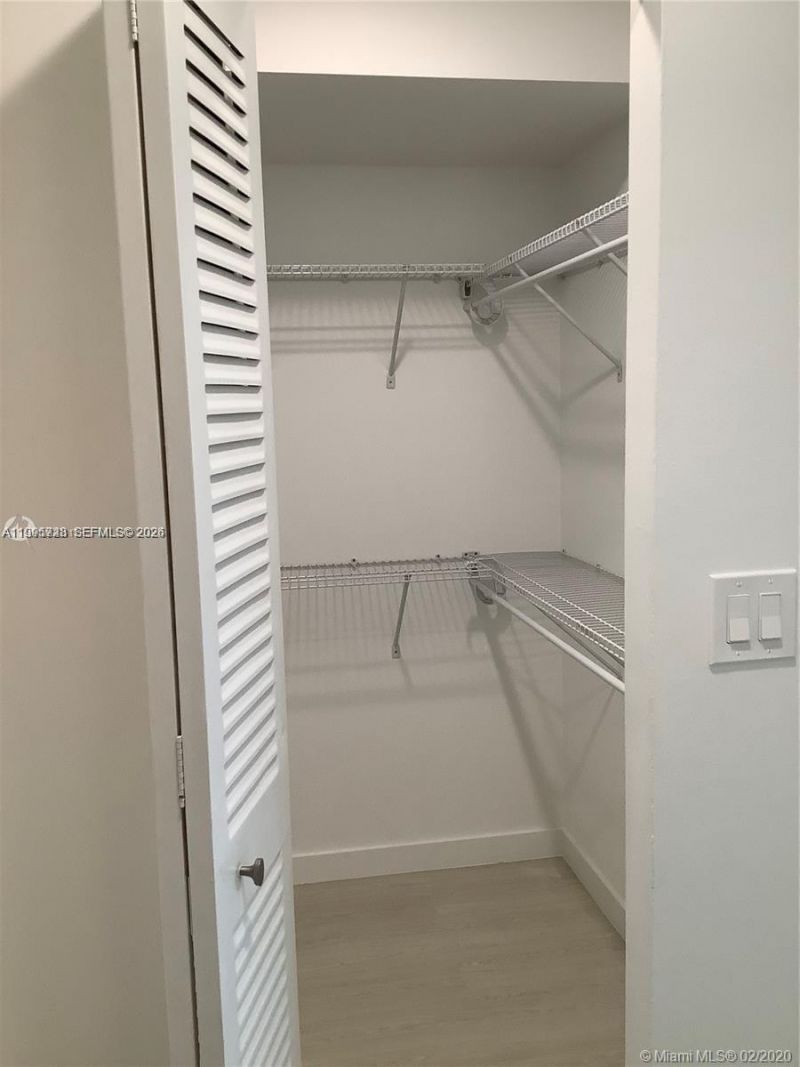 7910 Camino Real, Unit N412, Miami, FL 33143 Photo