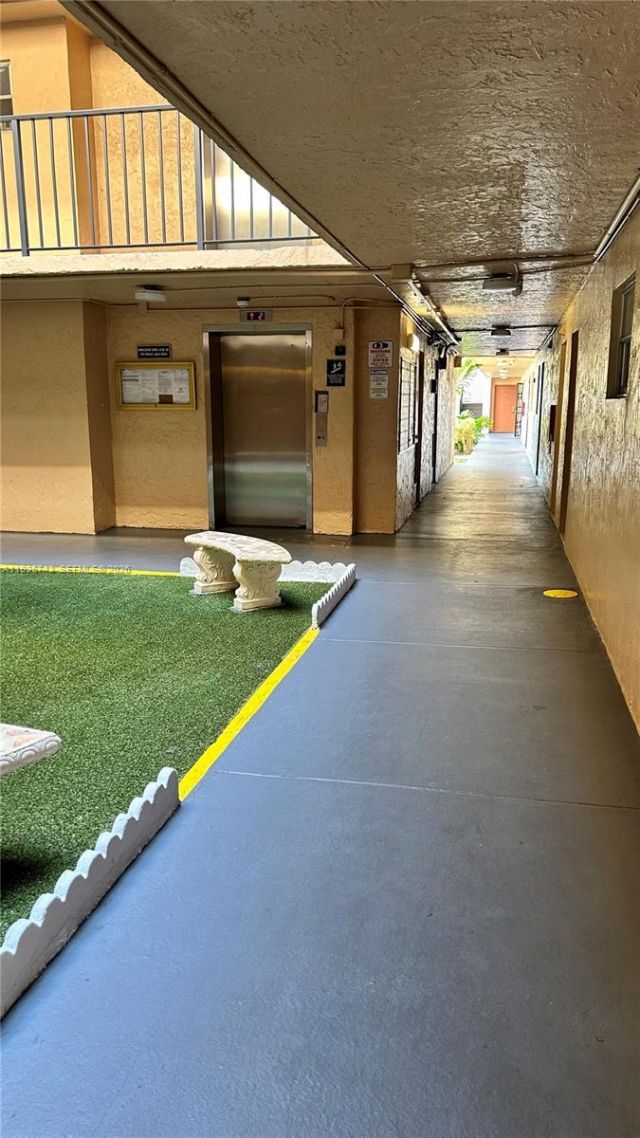 7910 Camino Real, Unit N412, Miami, FL 33143 Photo