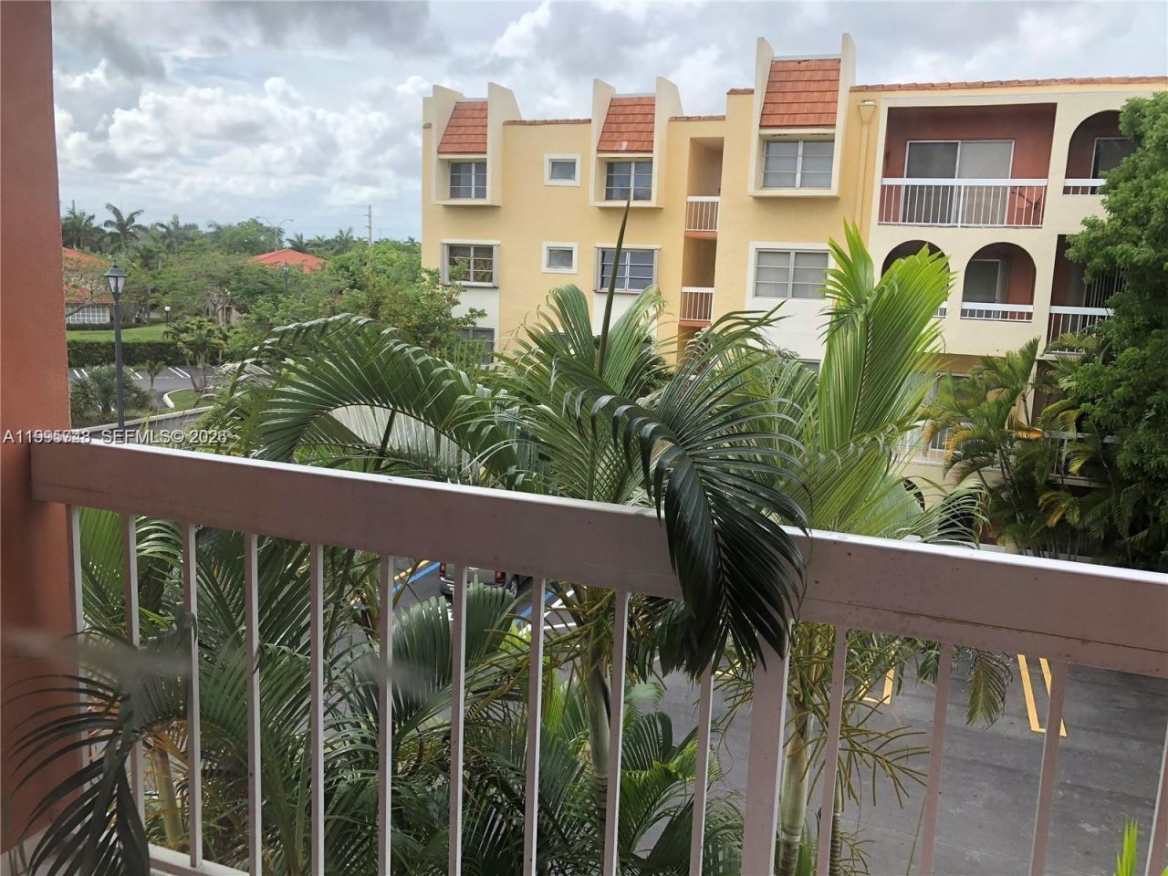 7910 Camino Real, Unit N412, Miami, FL 33143 Photo