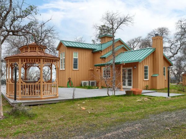 5873 Schilling, Coulterville, CA 95311