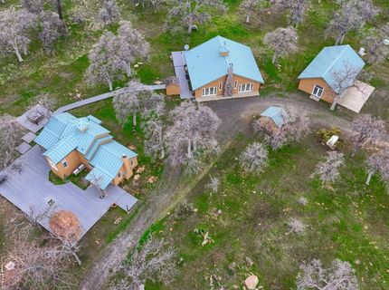 5873 Schilling, Coulterville, CA 95311 Photo