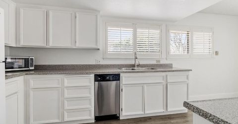 3701 Colonial Dr #164, Unit 164, Modesto, CA 95356 Photo