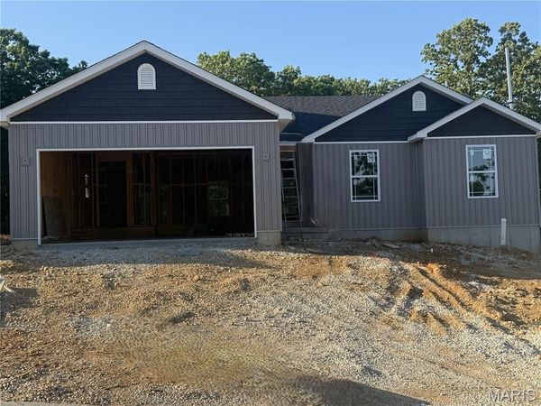 713 Blake Drive, Hillsboro, MO 63050