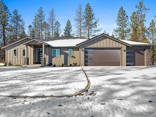 402 S Christensen Rd, Medical Lake, WA 99022