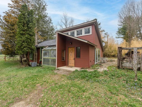 3017 Old Allegan Road, Fennville, MI 49408