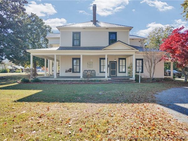 115 N Magnolia Street, Raeford, NC 28376