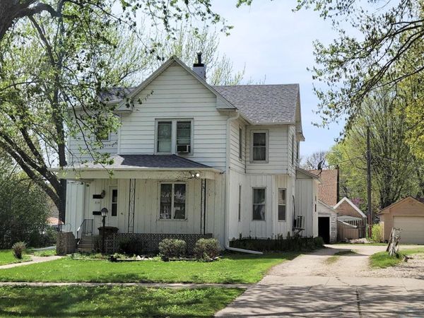 214 CAYUGA ST, Storm Lake, IA 50588