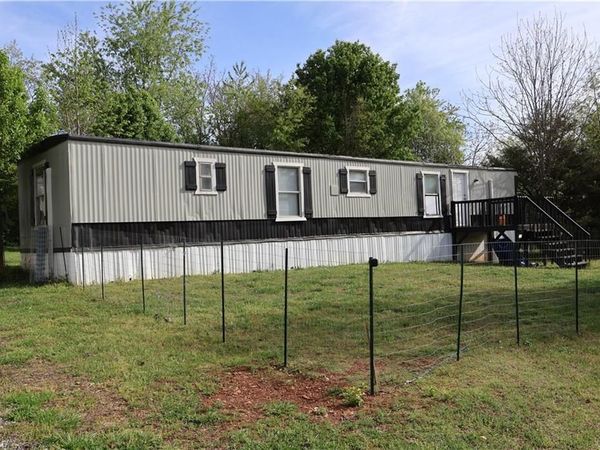 126 Cedarvale Drive , Harmony, NC 28634