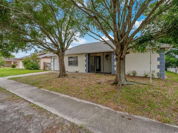 1301 MANDARIN DRIVE , HOLIDAY, FL 34691