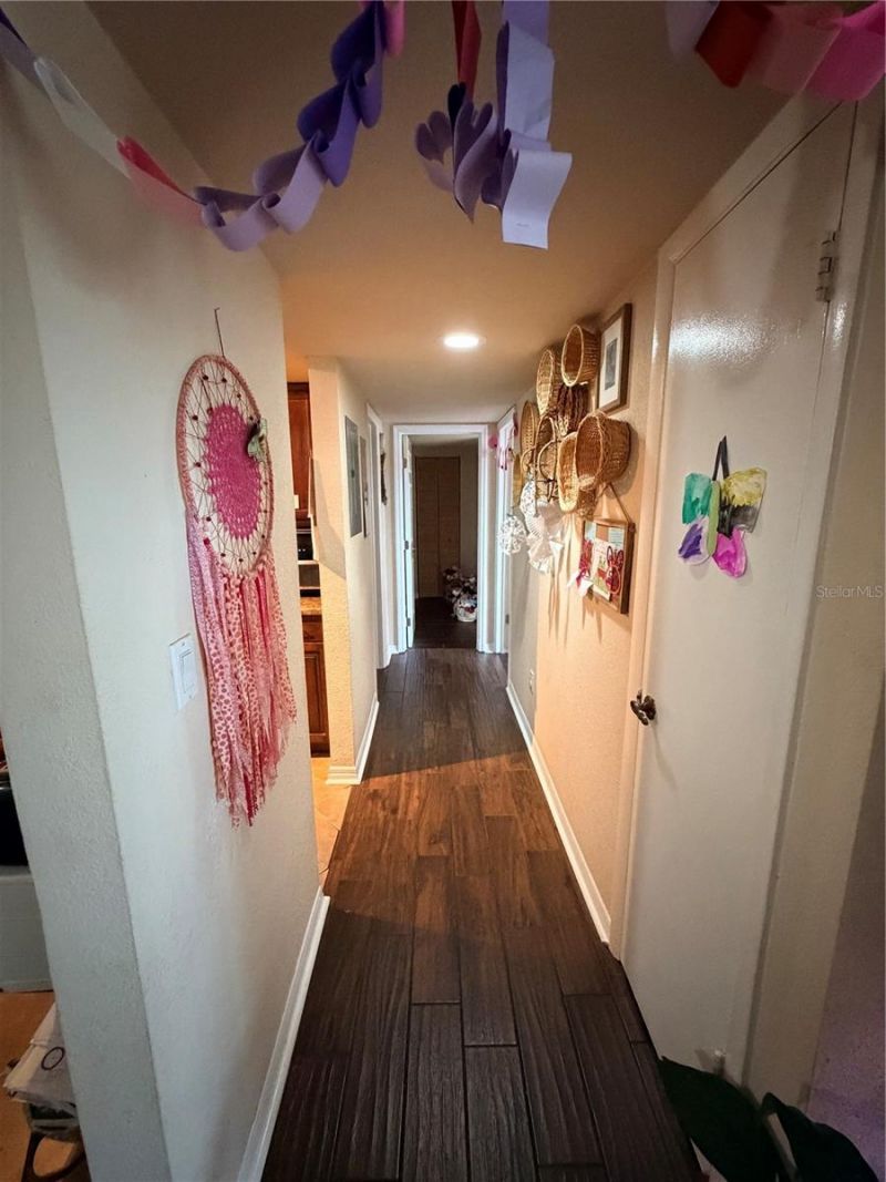 720 N Village Drive N, Unit 103, Saint Petersburg, FL 33716 Photo