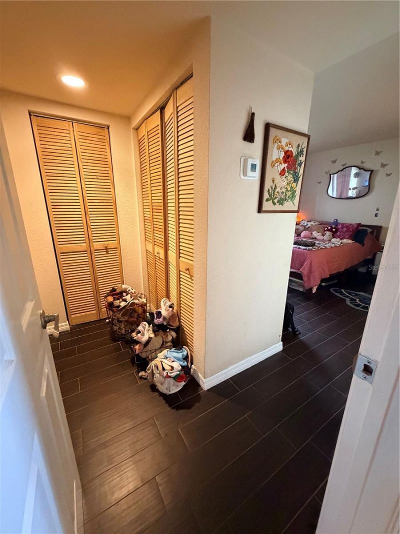 720 N Village Drive N, Unit 103, Saint Petersburg, FL 33716 Photo