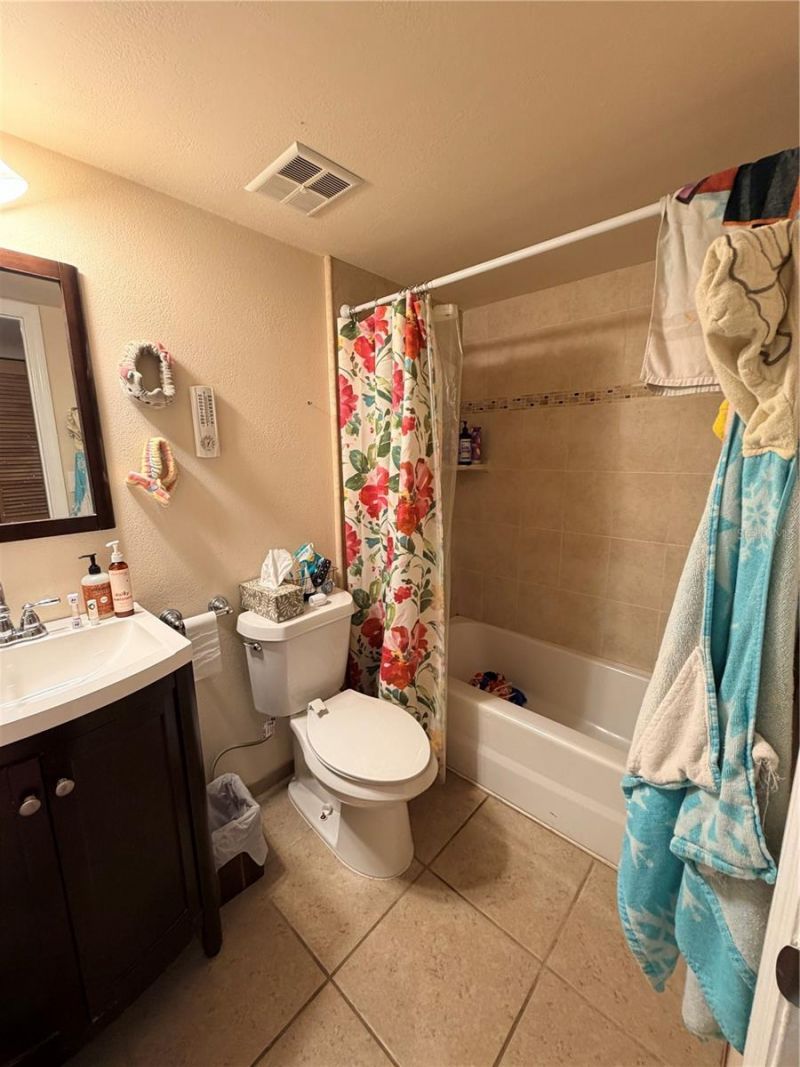 720 N Village Drive N, Unit 103, Saint Petersburg, FL 33716 Photo