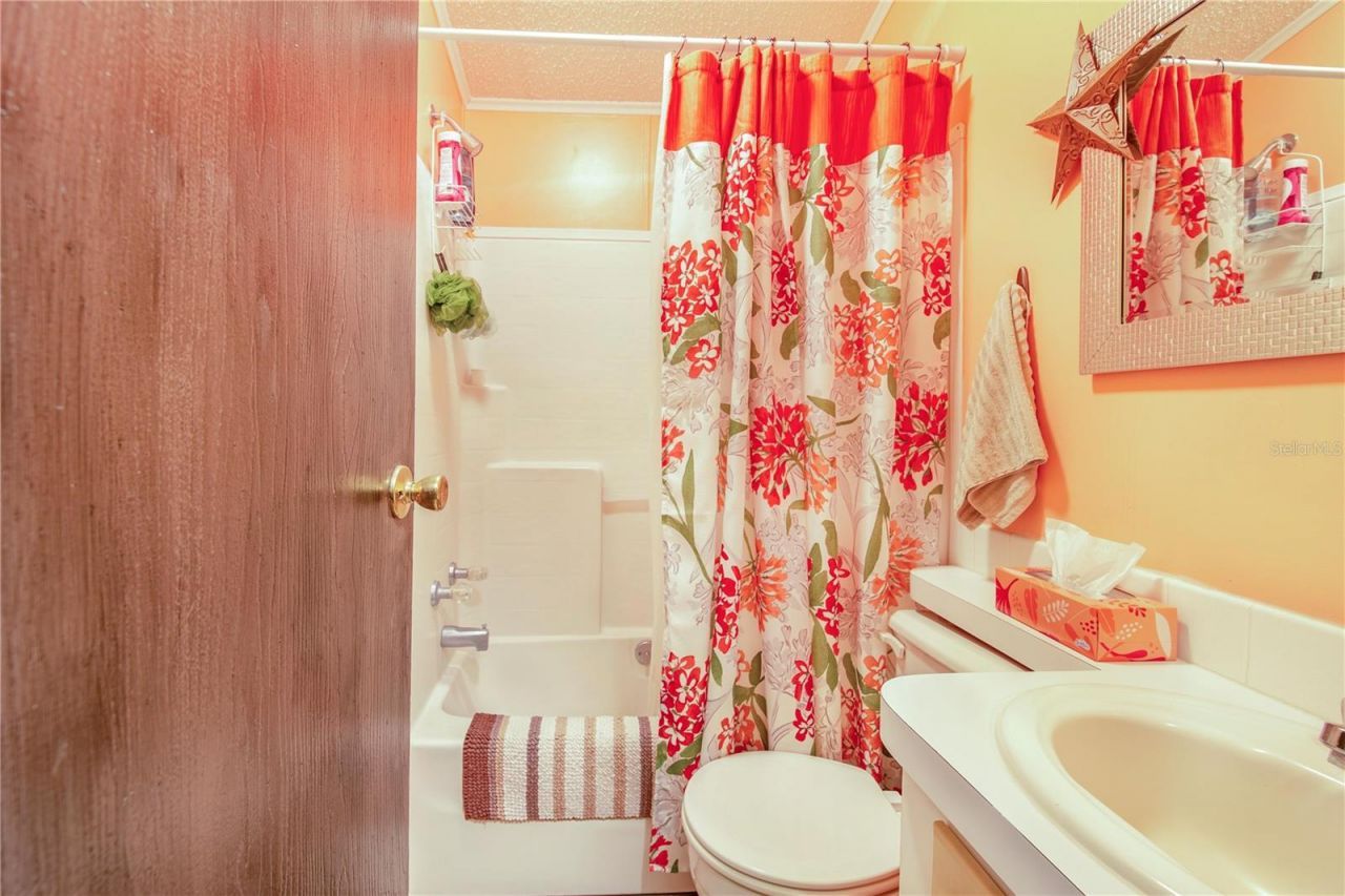 475 Pine Loop, Frostproof, FL 33843 Photo