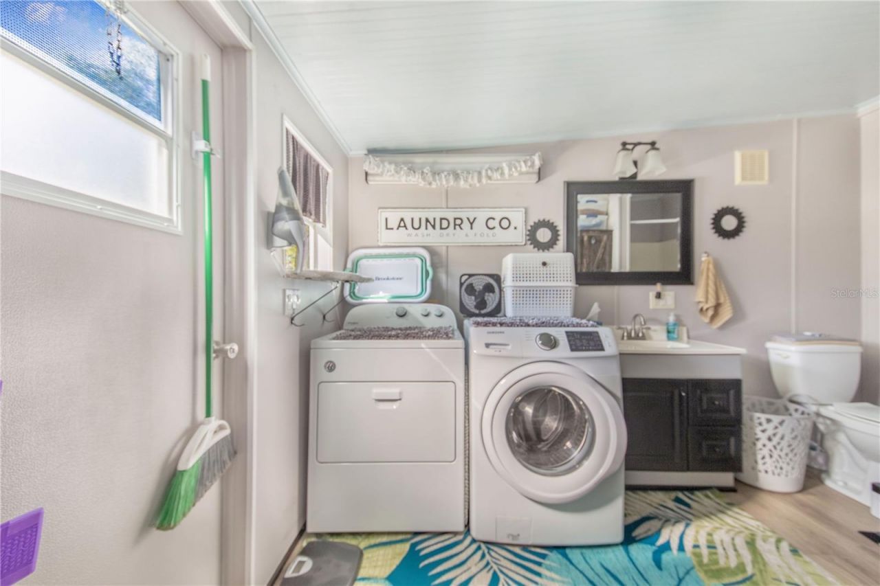 475 Pine Loop, Frostproof, FL 33843 Photo