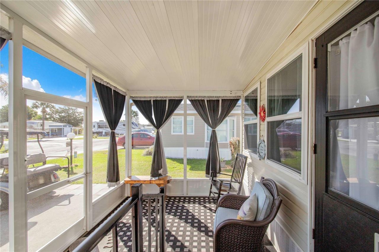 475 Pine Loop, Frostproof, FL 33843 Photo