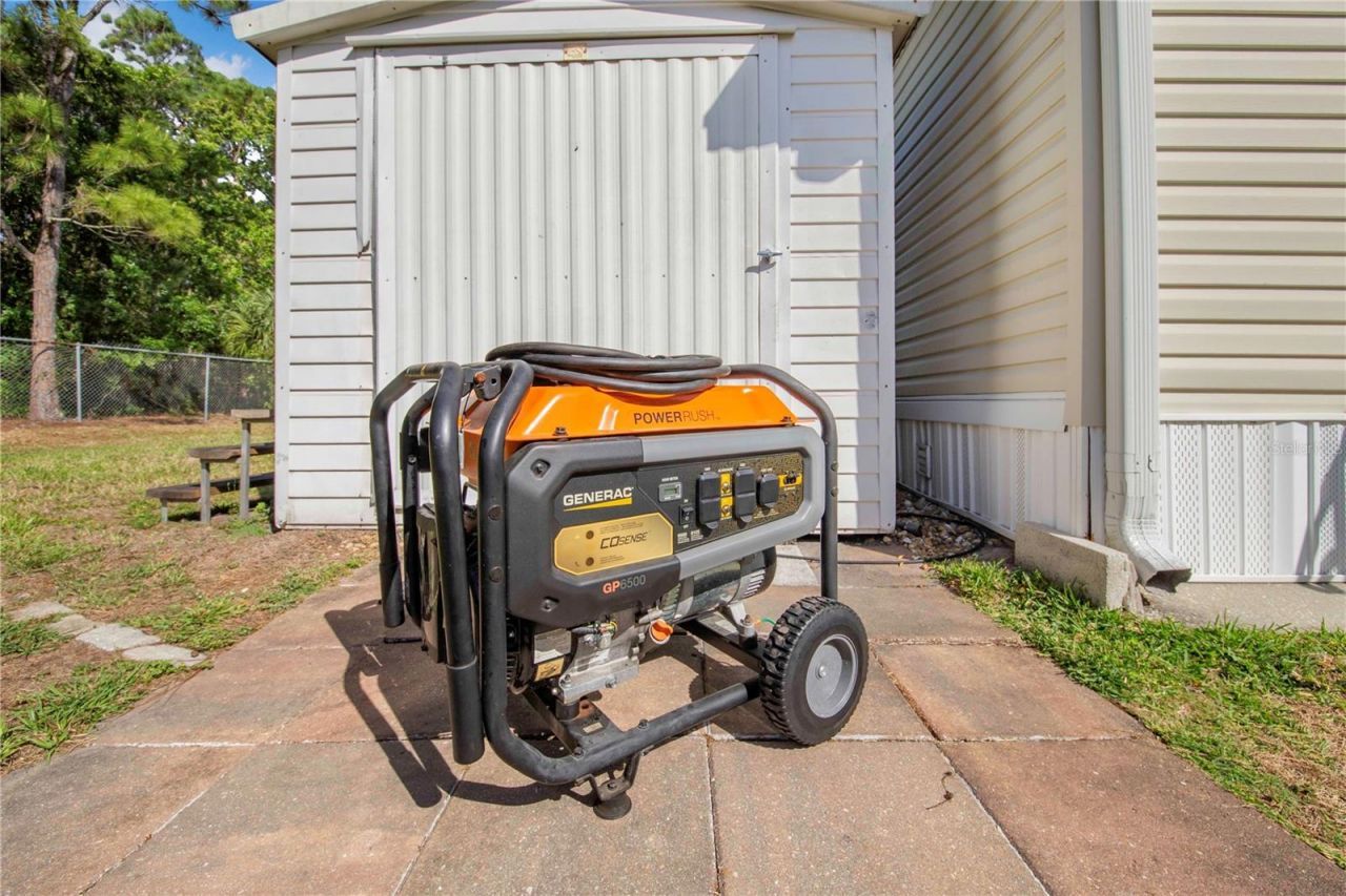 475 Pine Loop, Frostproof, FL 33843 Photo