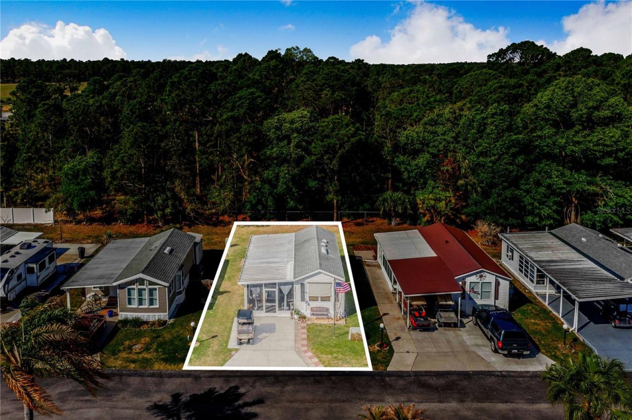 475 Pine Loop, Frostproof, FL 33843 Photo