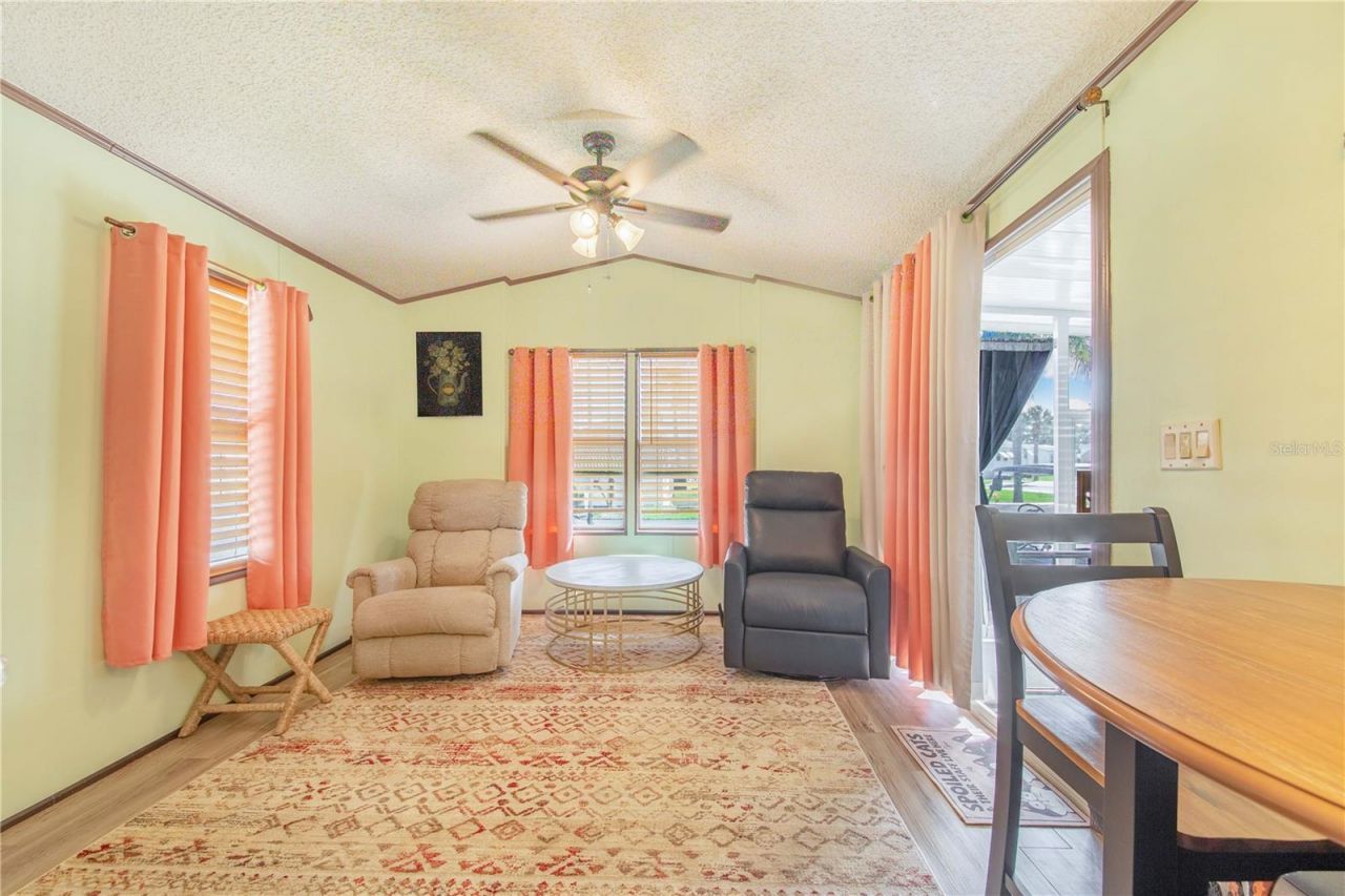 475 Pine Loop, Frostproof, FL 33843 Photo