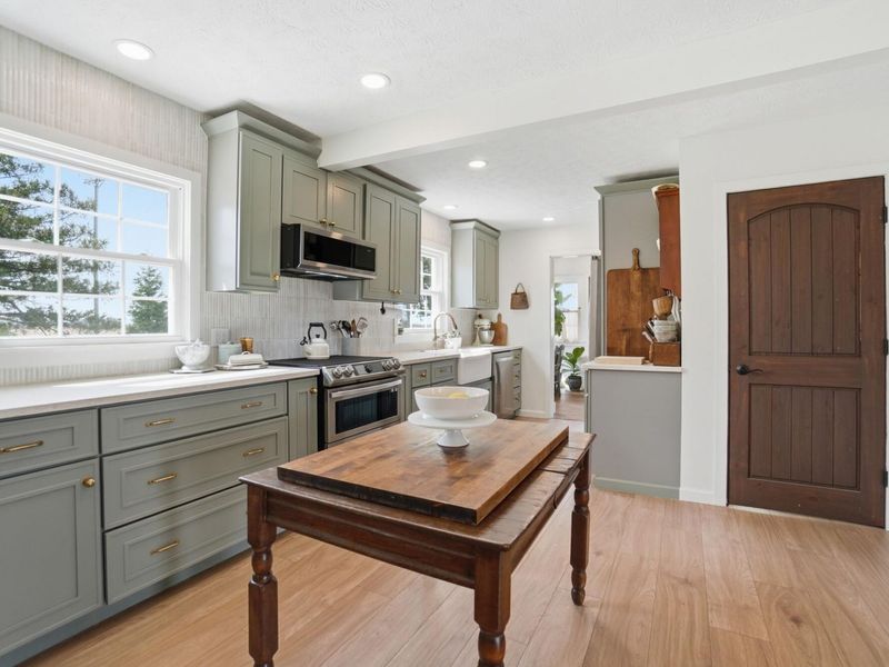 9035 N Alcony Conover Road, Conover, OH 45317 Photo 22