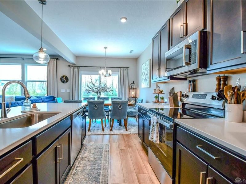 1630 S Golden Clove Bend, Sugarcreek Township, OH 45305 Photo 13