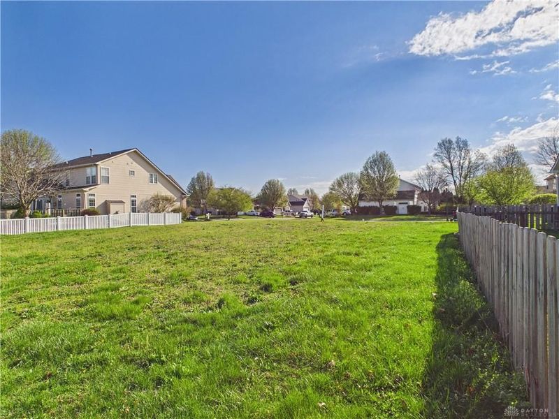 119 Springhouse Drive, Union, OH 45322 Photo 3