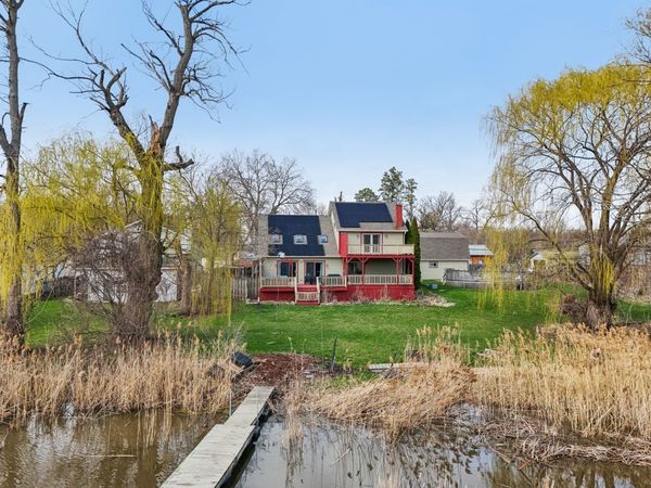 27884 W Riverside Drive , Antioch, IL 60002