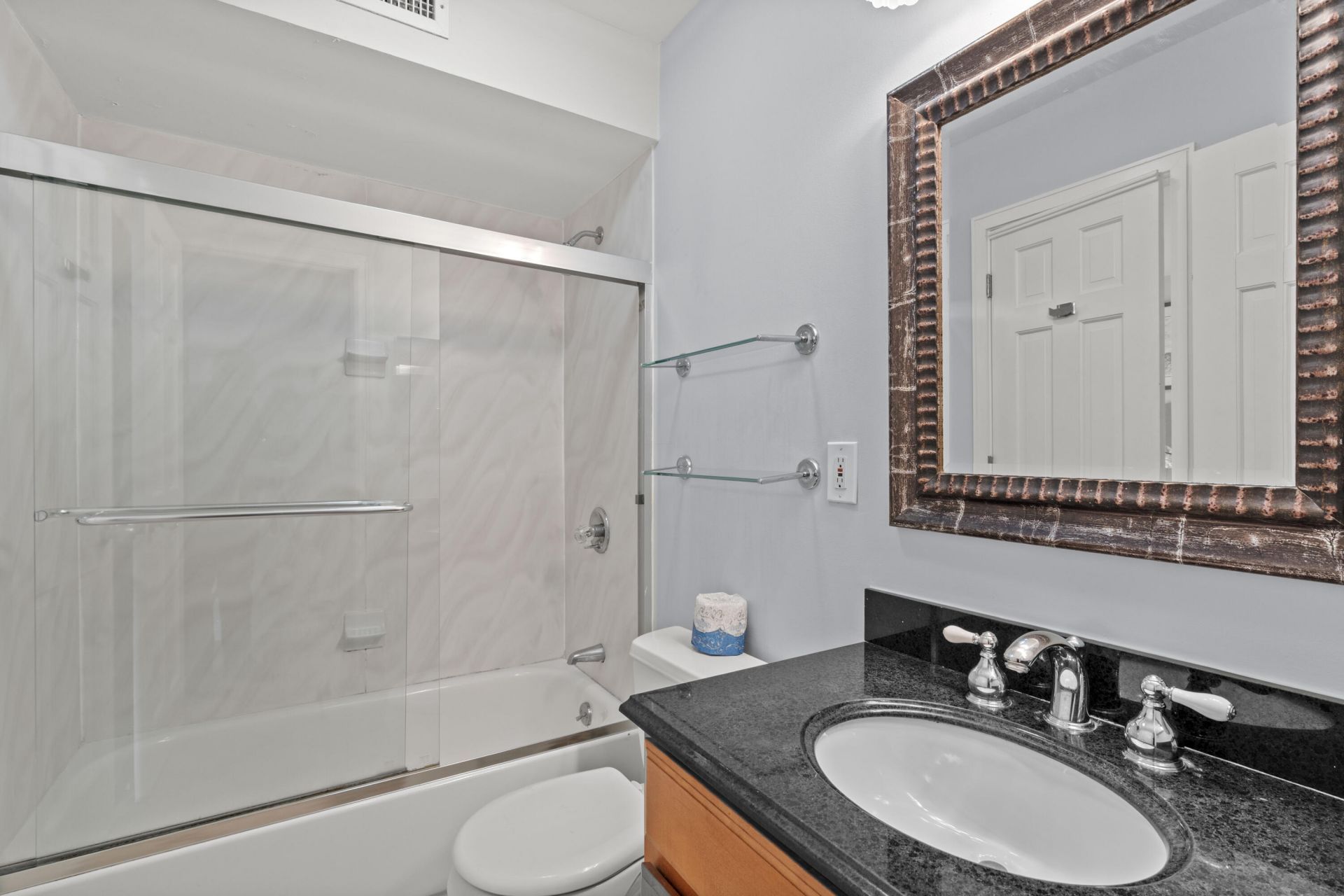 4225 Mariners Watch Drive Photo 9