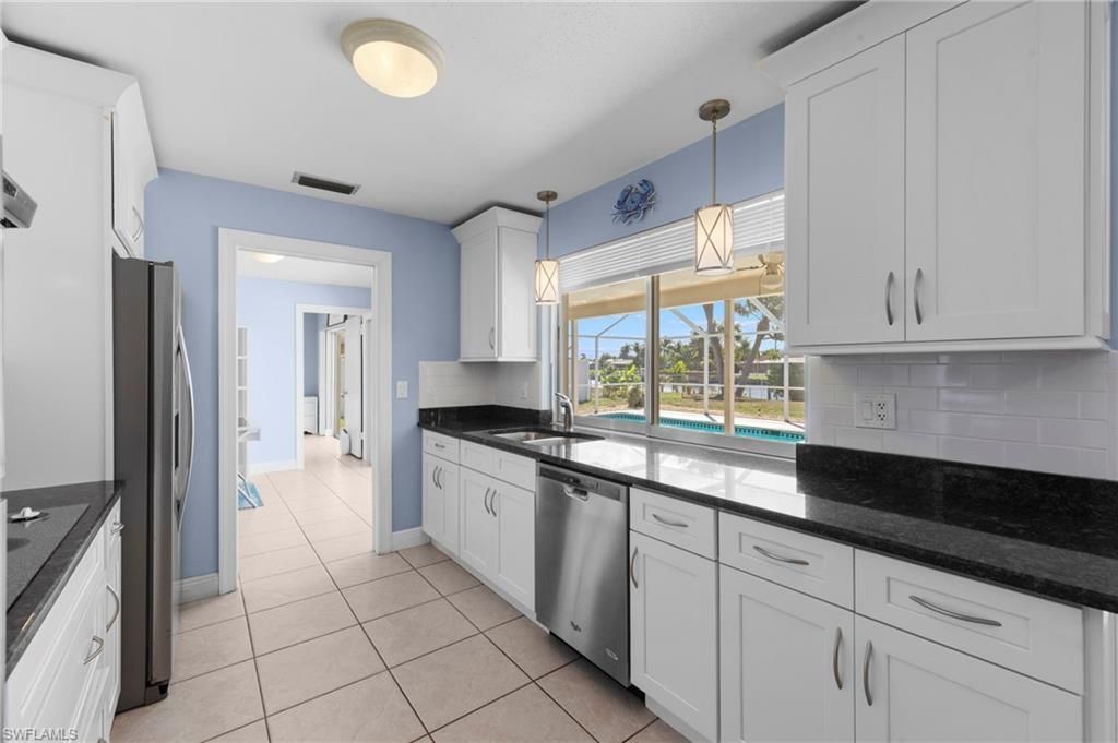 710 SE 43rd St , Cape Coral, FL 33904 Photo