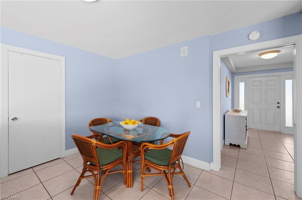 710 SE 43rd St , Cape Coral, FL 33904 Photo