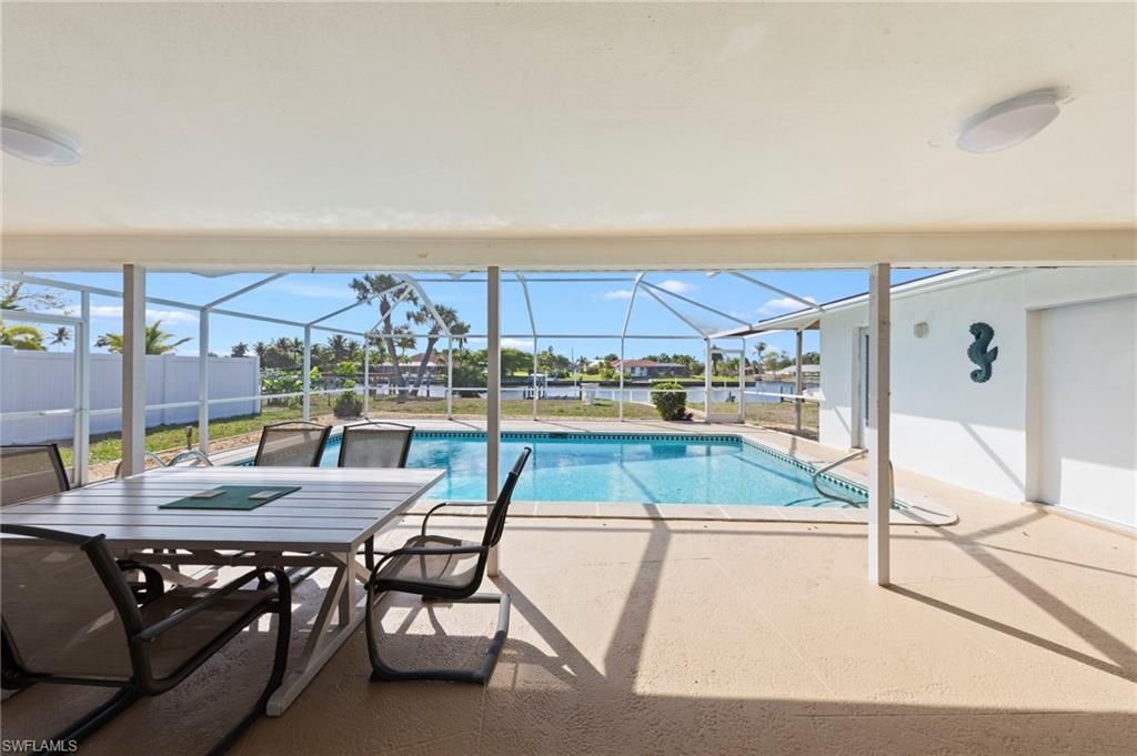 710 SE 43rd St , Cape Coral, FL 33904 Photo